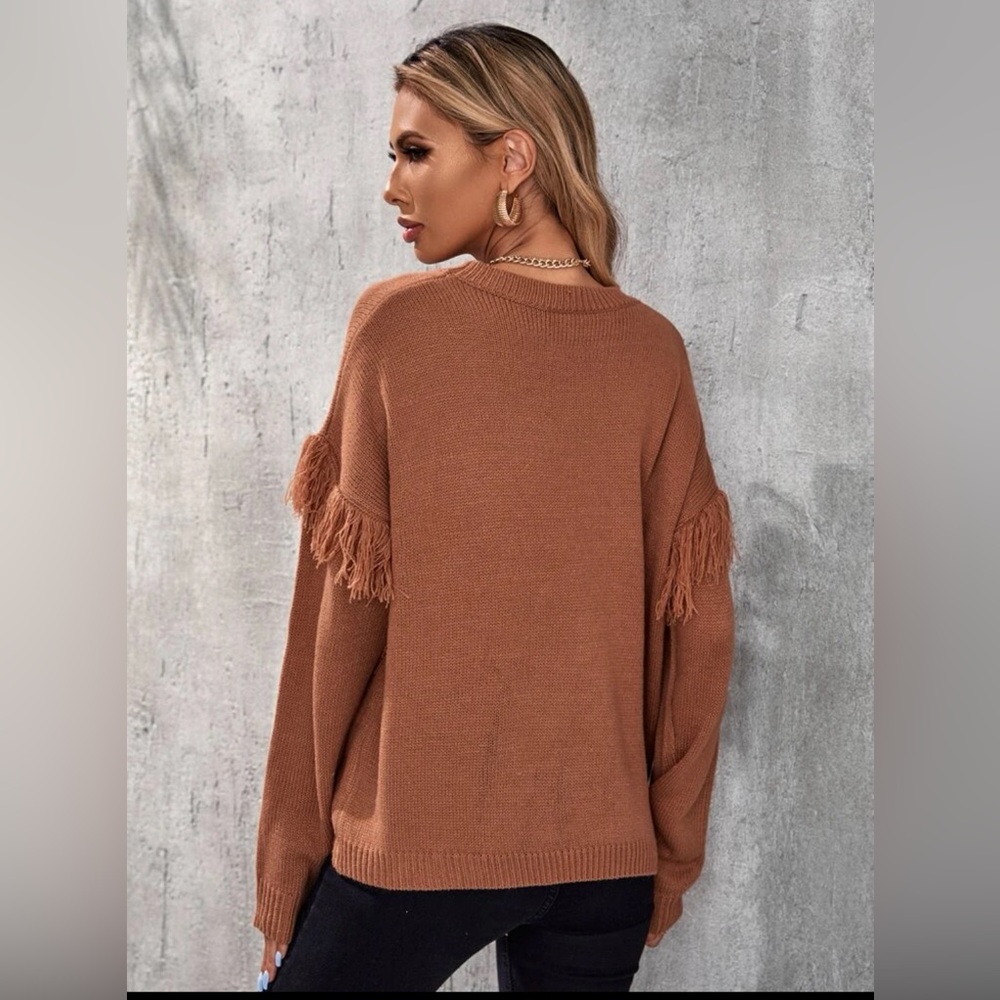 Fringe‎ trim sweater - Picture 4 of 8